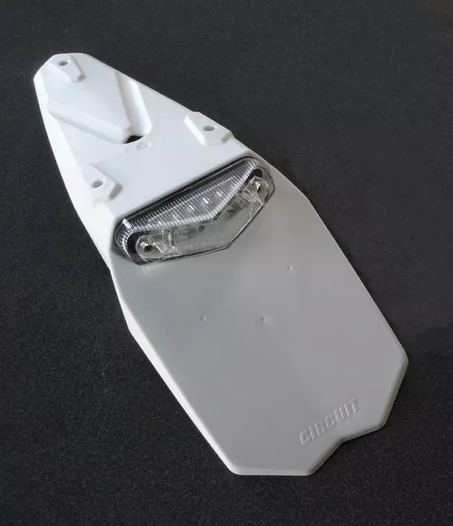 Circuit MANTIS takalokarin jatke LED valolla valkoinen/kirkas lasi - Takalokarit - 180-0901-0 - 1