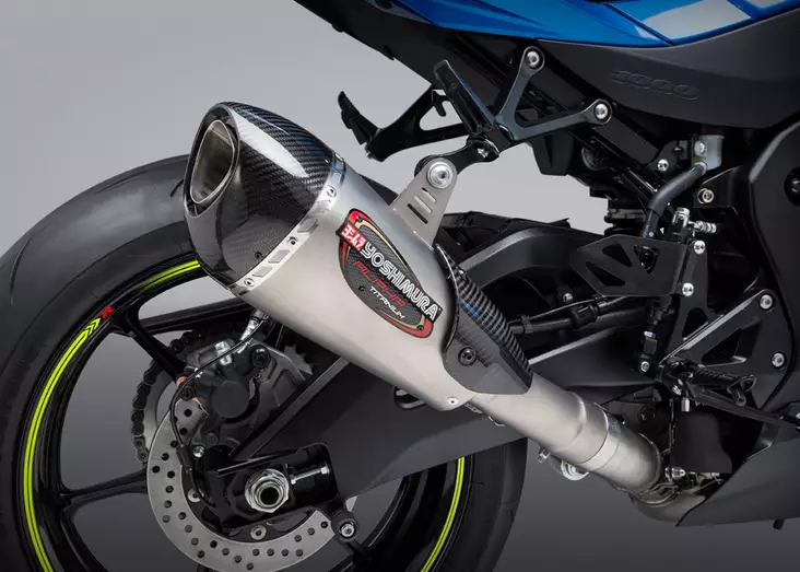 Yoshimura Slip-On Suzuki Gsx-R1000/R Street Alphaso/ Ti/Ti/Cf Wf - Pakoputket 4-T - 31-11182MP720 - 1