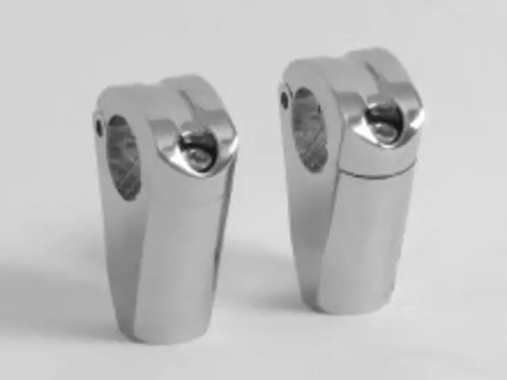 Highway Hawk RISERS SPARTICAN 32MM CHROME - Ohjaustangot ja tarvikkeet - 561-56-0671 - 1