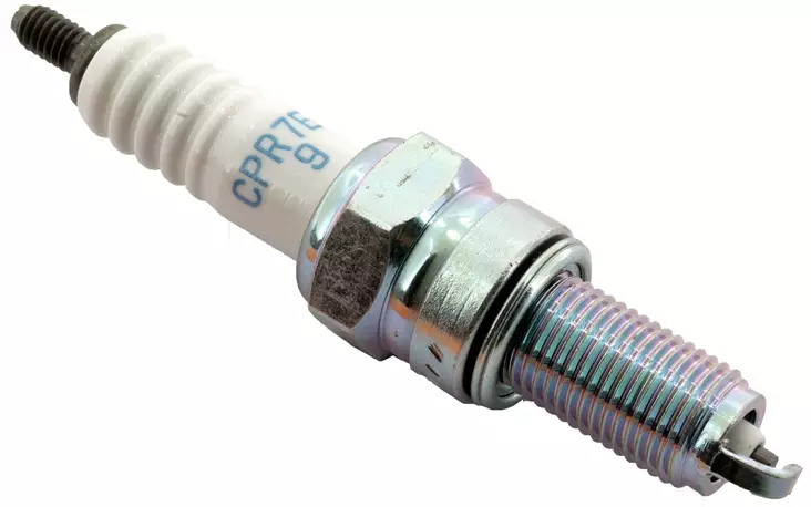 NGK sparkplug CPR7EA-9 - Sytytystulpat ja liittimet - 13-3901 - 1