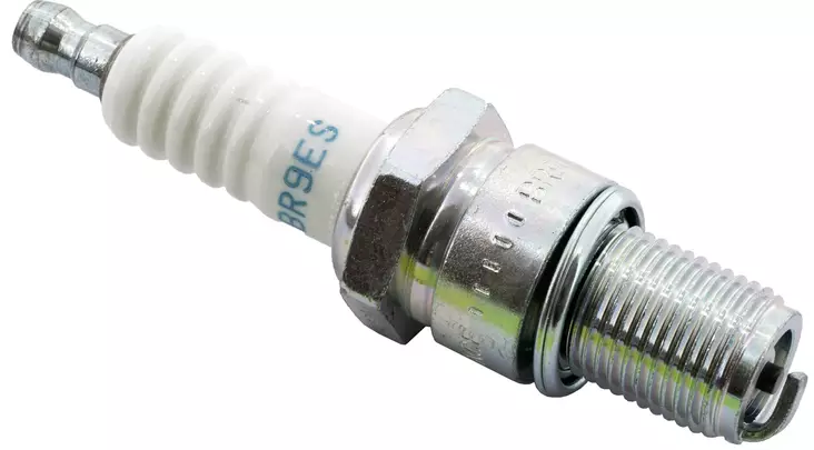 NGK sparkplug BR9ES - Sytytystulpat ja liittimet - 13-5722 - 1