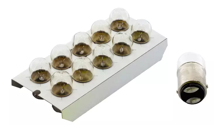 Philips Polttimo 12V 5W BA15D R5W - Polttimot - 12-962 - 1