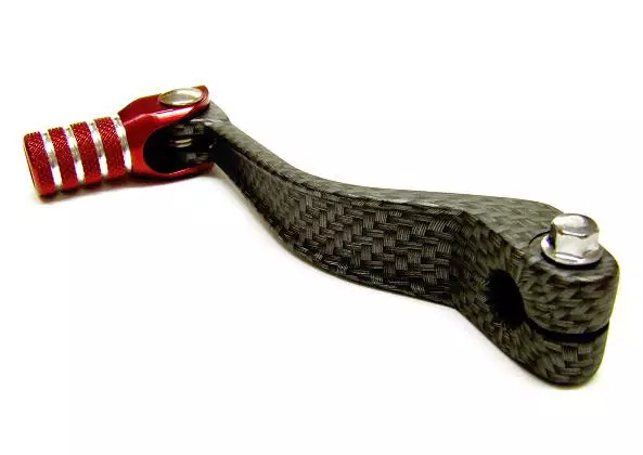 Tec-X Vaihdepoljin, Carbon-kuvio/Punainen, Derbi Senda / Aprilia RX,SX 06- / Gi - Polkimet ja jalkatapit - 306-4023-2 - 1