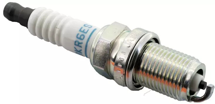 NGK sparkplug BKR6ES - Sytytystulpat ja liittimet - 13-3783 - 1