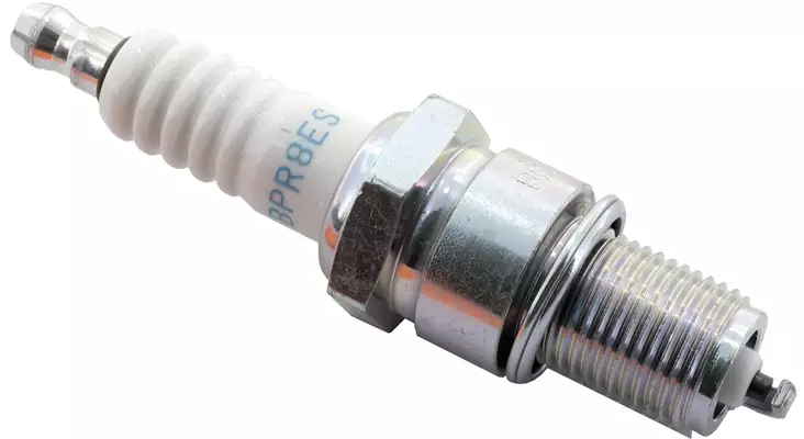 NGK sparkplug BPR8ES - Sytytystulpat ja liittimet - 13-3923 - 1