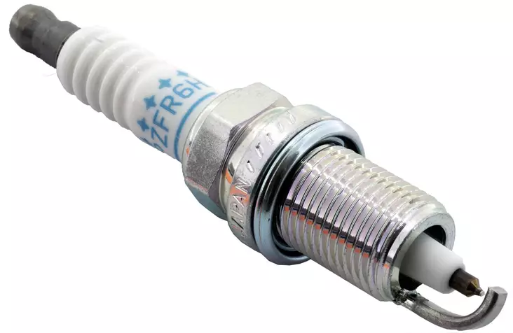 NGK sparkplug PZFR6H - Sytytystulpat ja liittimet - 13-7696 - 1