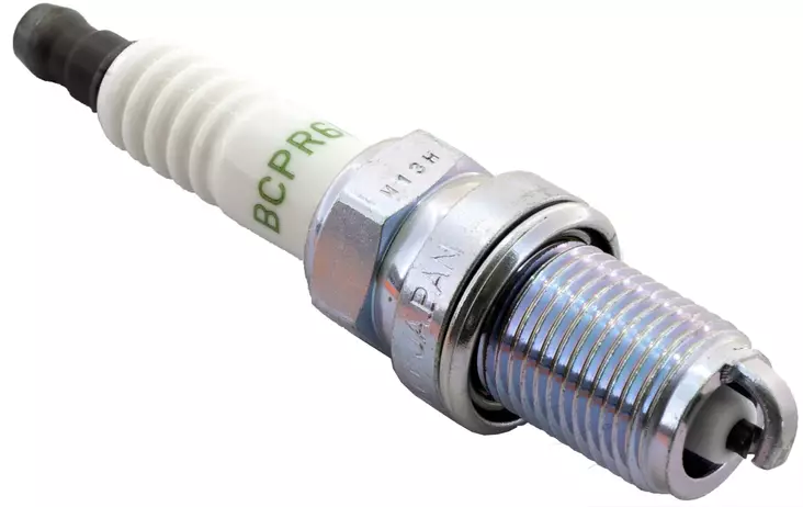 NGK sparkplug BCPR6E - Sytytystulpat ja liittimet - 13-1269 - 1