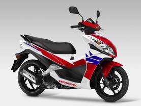 HONDA NSC50R - Uudet - NSC50RTricolor - 6